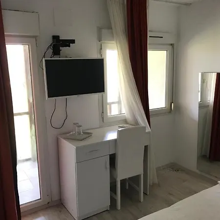 Casa De Vacanta Topaz Bed & Breakfast *