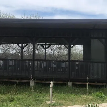 Casa De Vacanță Topaz B&B